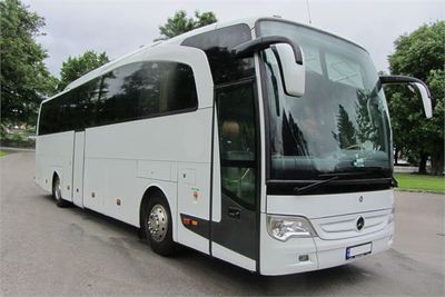 旅游大巴车 可提供15座到55座的各类大巴车